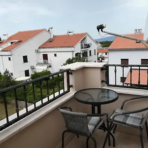apartment-ivana-punat.primorje-gorskikotar.com/